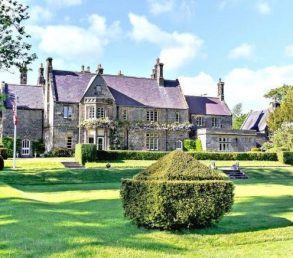 FastSlab installation to the ground floor of this listed manor house, for a concrete feel over the basement and to include under floor heating